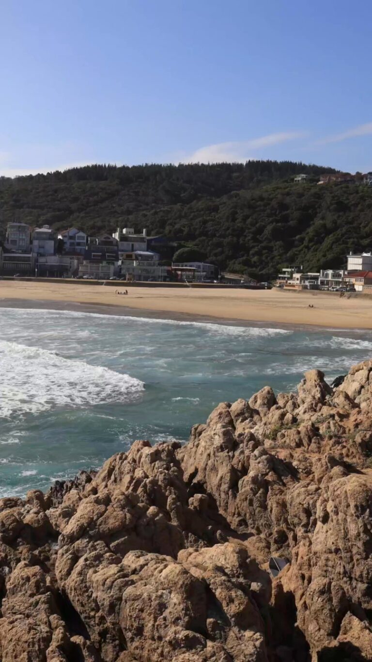 Instagram post from makariosonsea. This post is in position 2.